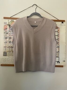 Muji V-Neck Sleeveless Sweater Vest - Taupe M